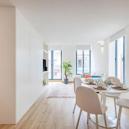 Urban Style In Bonfim | *