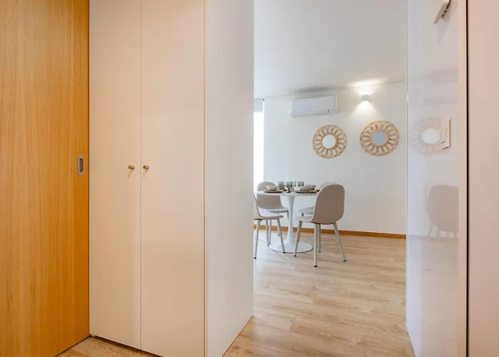 Urban Style In Bonfim | *