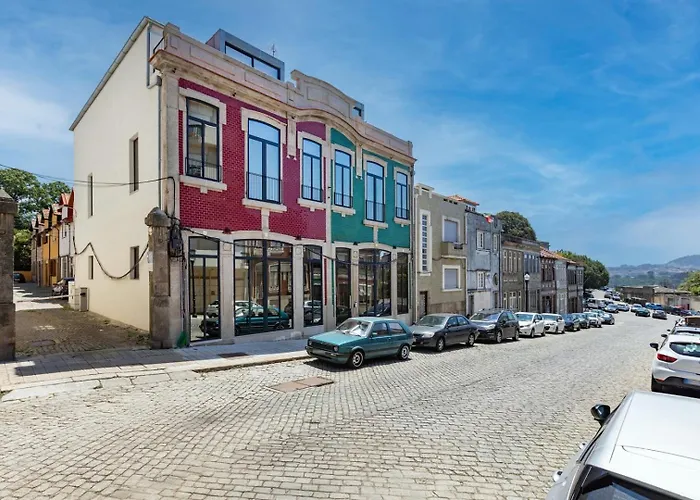 Urban Style In Bonfim | Oporto